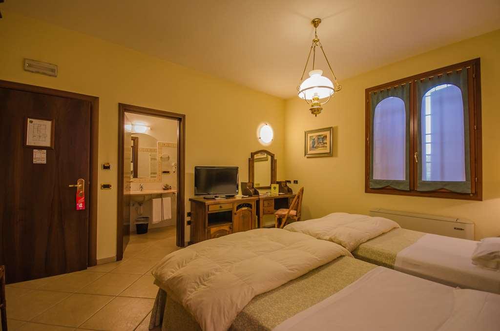 San Prospero Hotel Corte Vecchia חדר תמונה